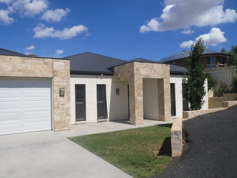 3/12 Caves Road, Naracoorte SA 5271