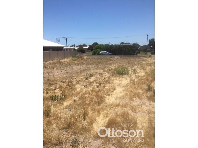 18 Thompson Road, Robe SA 5276