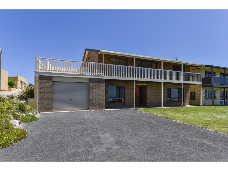 64 Foster Street, Beachport SA 5280
