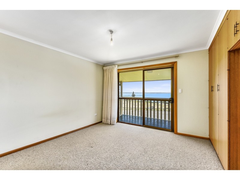 64 Foster Street, Beachport SA 5280