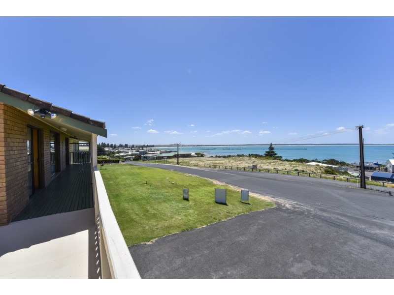 64 Foster Street, Beachport SA 5280