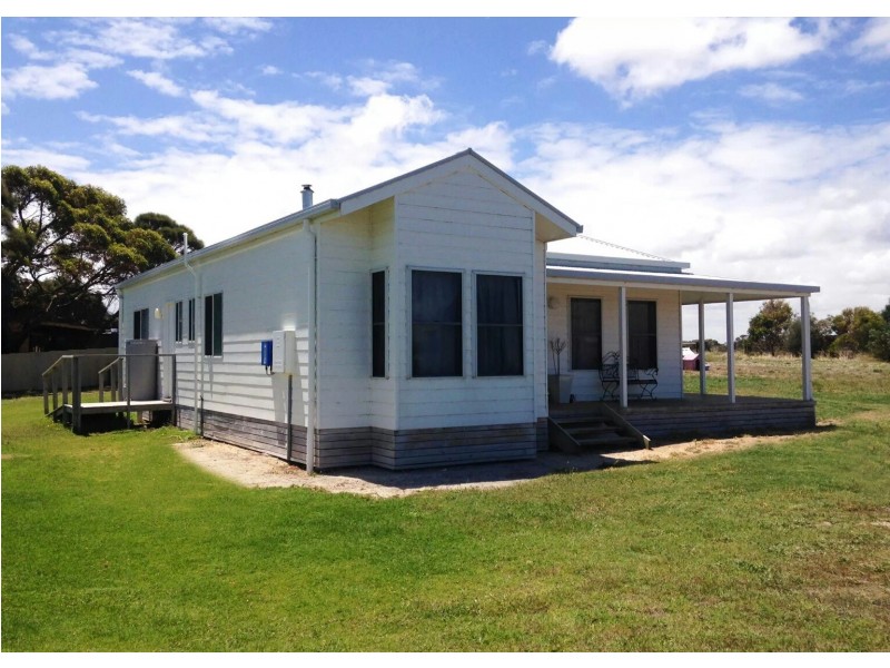 7 Sail Street, Boatswain Point SA 5275