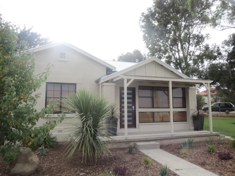 25 McCoy Street, Naracoorte SA 5271