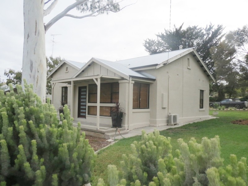 25 McCoy Street, Naracoorte SA 5271