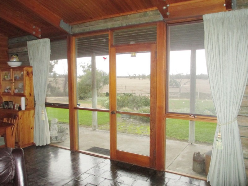 Pine Lodge Cadgee Road, Naracoorte SA 5271