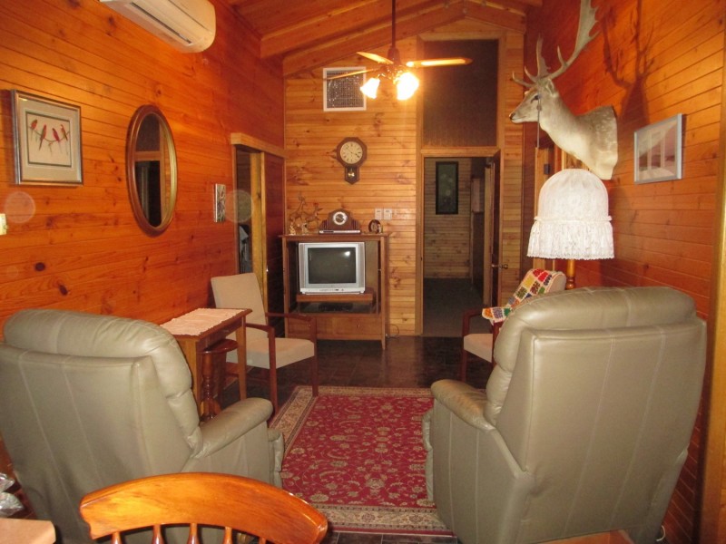 Pine Lodge Cadgee Road, Naracoorte SA 5271