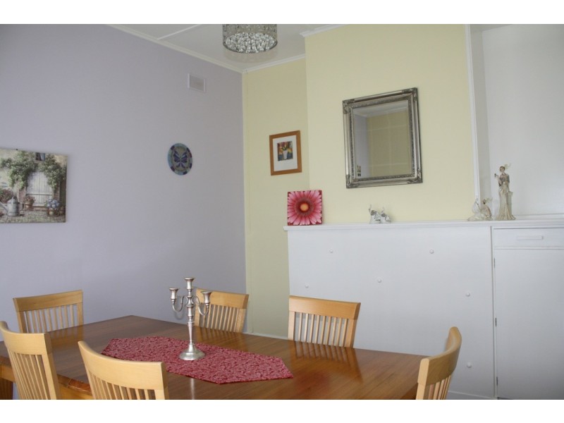 2 Park Terrace, Naracoorte SA 5271