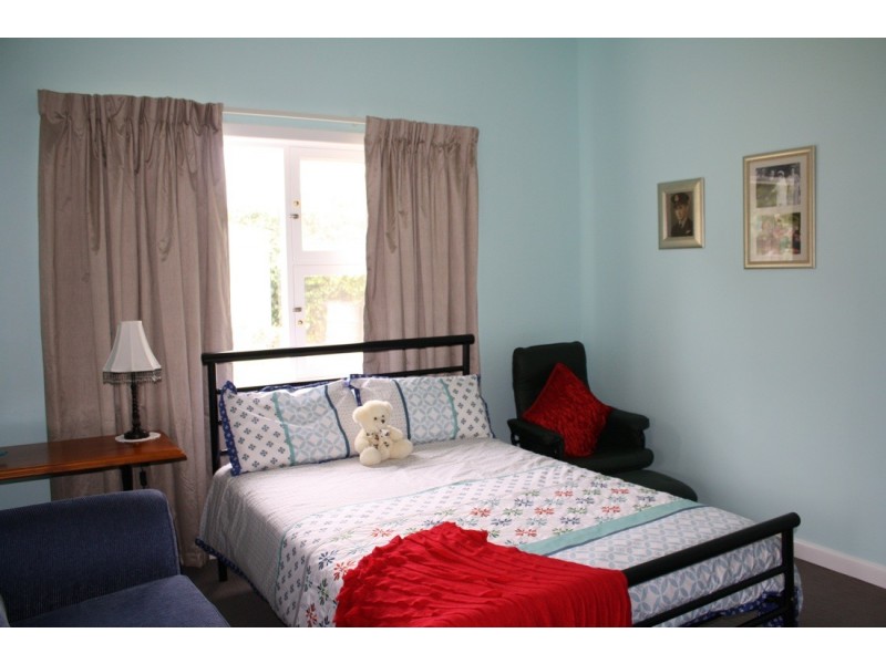 2 Park Terrace, Naracoorte SA 5271