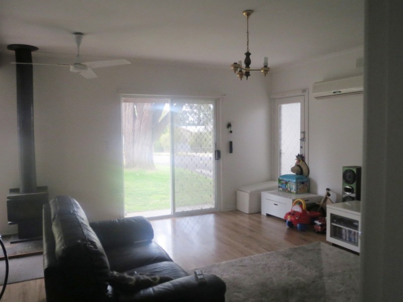 10 Illawarra Street, Naracoorte SA 5271