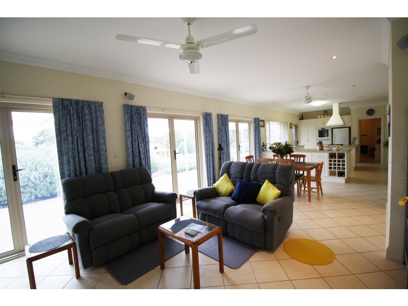 9 Martins Road, Naracoorte SA 5271