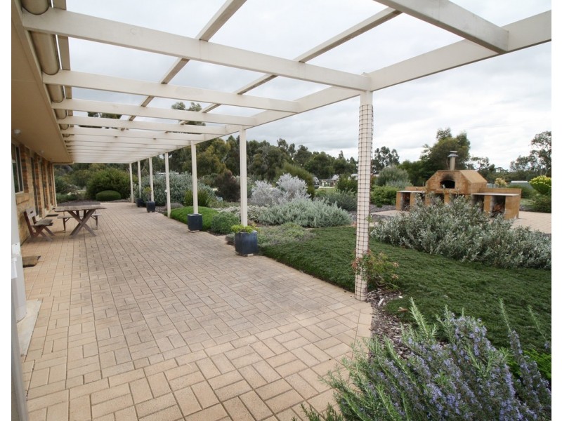 9 Martins Road, Naracoorte SA 5271