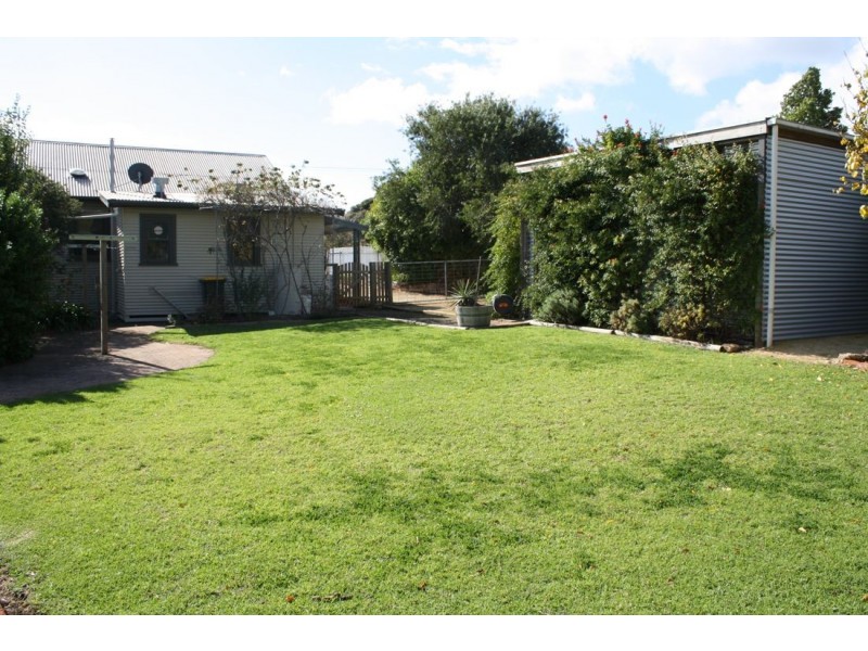 22 Freeling Street, Naracoorte SA 5271