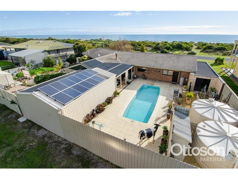 102 Marine Parade, Kingston Se SA 5275