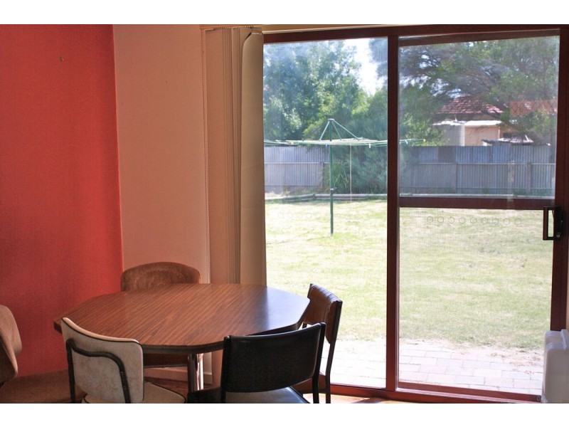 18 Charles Street, Naracoorte SA 5271