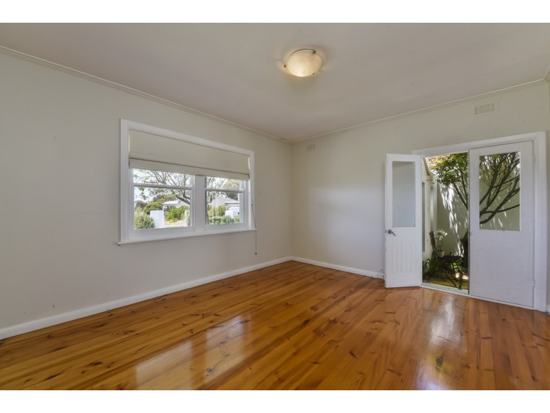 16 Sturt Street, Robe SA 5276