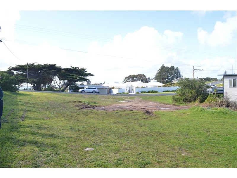 3 Lake Road, Robe SA 5276