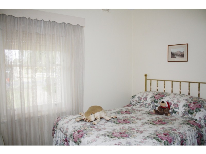 17 First Avenue, Naracoorte SA 5271