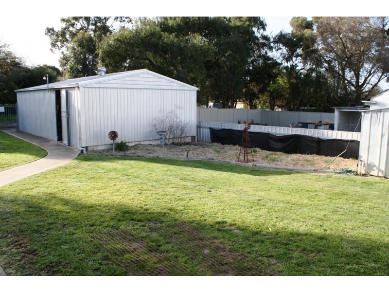 17 First Avenue, Naracoorte SA 5271