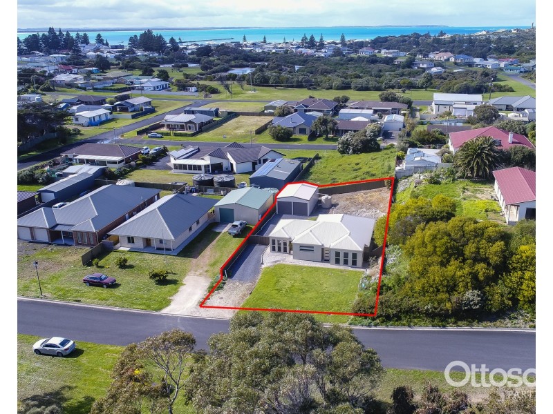 21 North West Tce, Beachport SA 5280