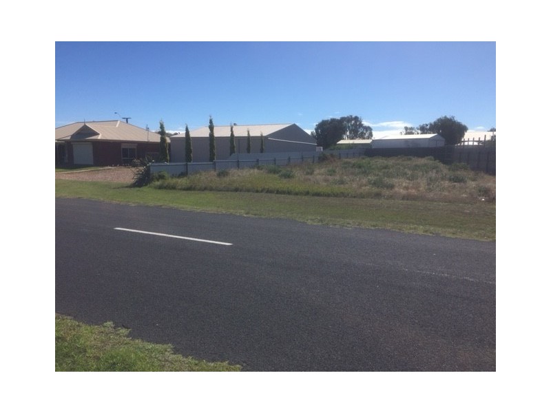 297 Cooke Street, Kingston Se SA 5275