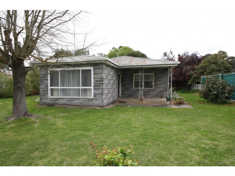 42 Wallace Street, Apsley VIC 3319