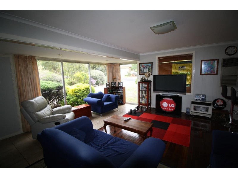 12 Gilbert Drive, Naracoorte SA 5271