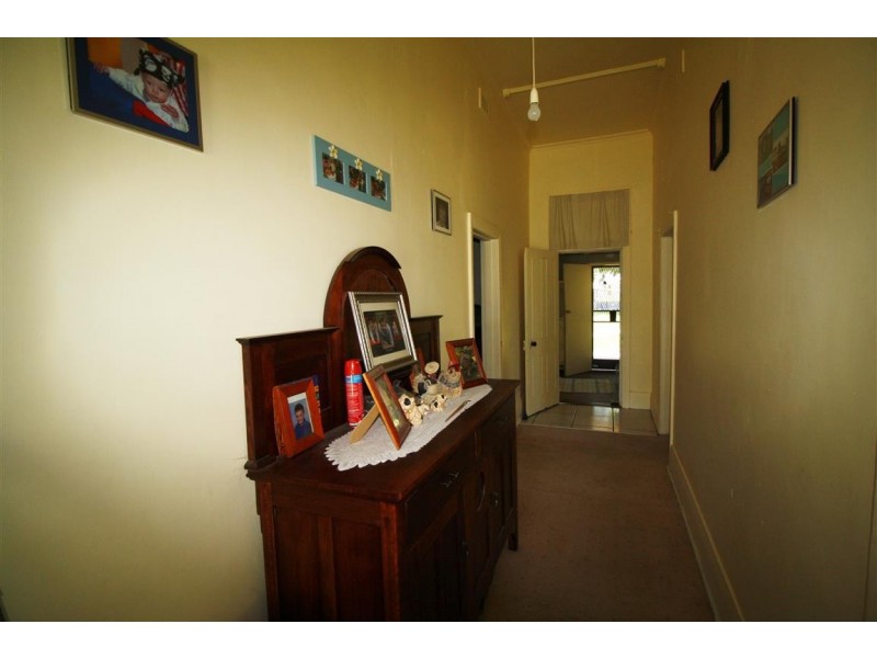 52 Wallace Street, Apsley VIC 3319