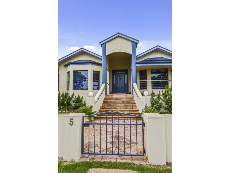 5 – 7 Ryan Terrace, Robe SA 5276