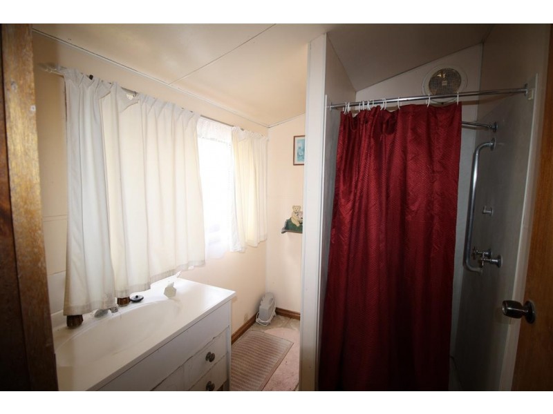 20 Splatt Street, Apsley VIC 3319