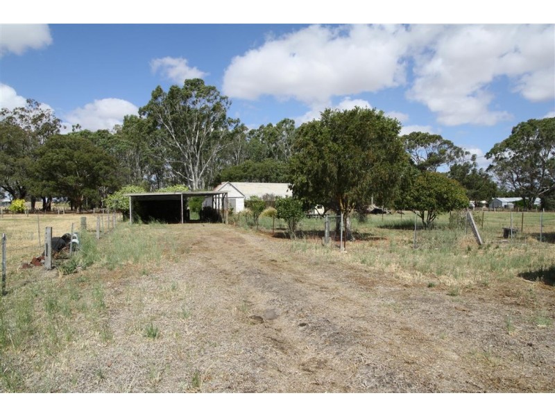 20 Splatt Street, Apsley VIC 3319