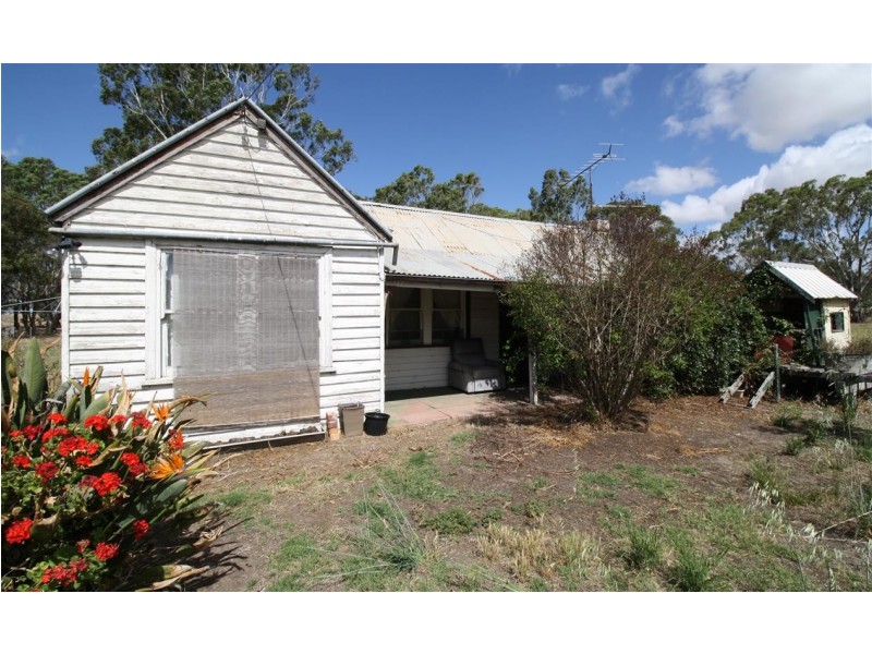 20 Splatt Street, Apsley VIC 3319