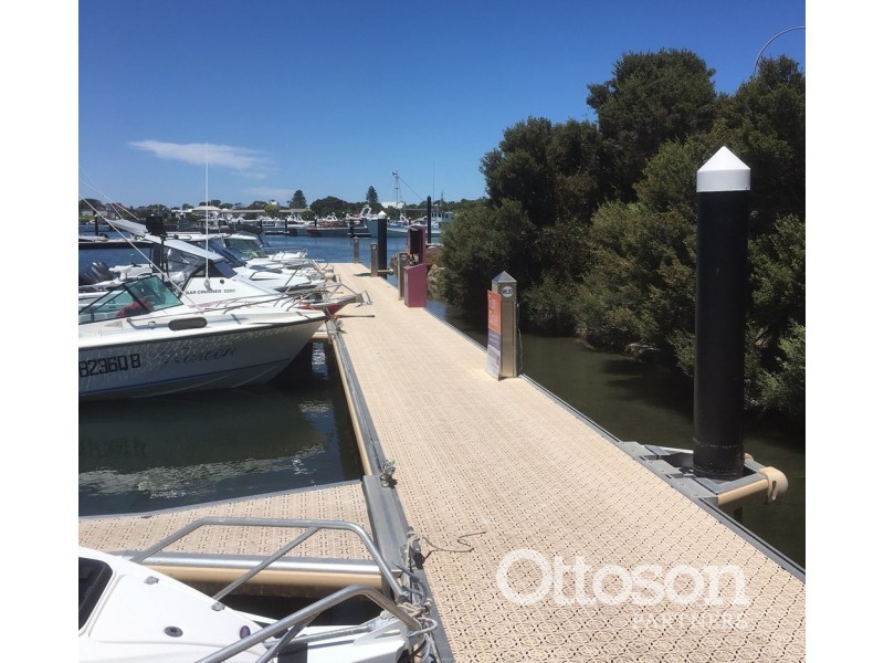 WL31 Great Southern Marina, Robe SA 5276