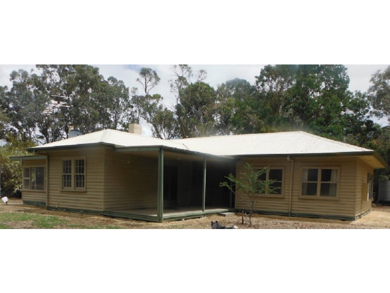 7794 Casterton Apsley Rd (Apsley Lankoop RD), Apsley VIC 3319