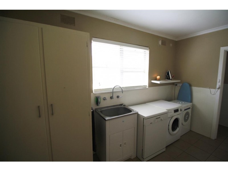 56 Jenkins Terrace, Naracoorte SA 5271