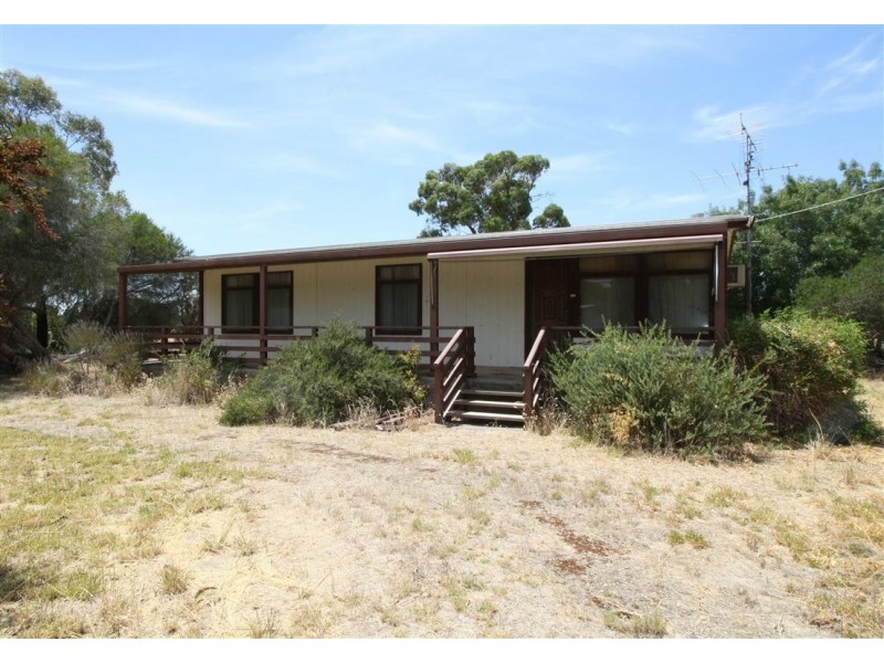 43 Laidlaw Street, Apsley VIC 3319