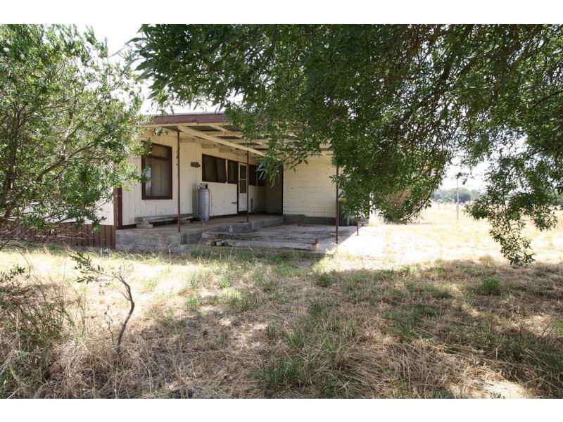 43 Laidlaw Street, Apsley VIC 3319