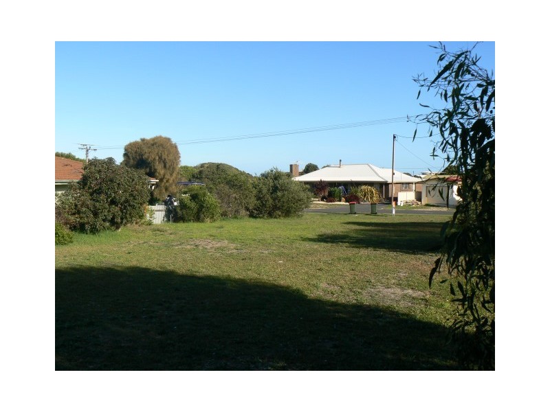 9 Wentworth Street, Beachport SA 5280