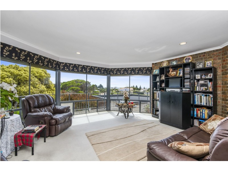 2 Fifth Street, Beachport SA 5280