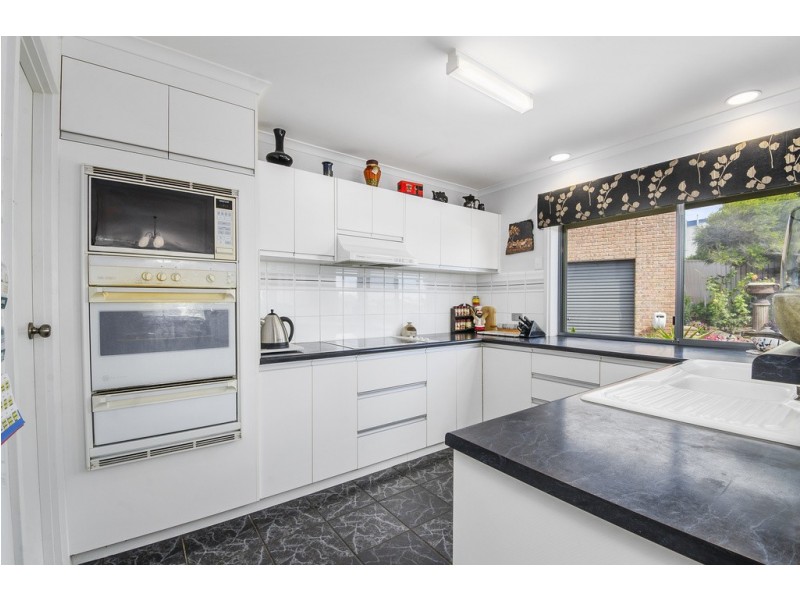 2 Fifth Street, Beachport SA 5280