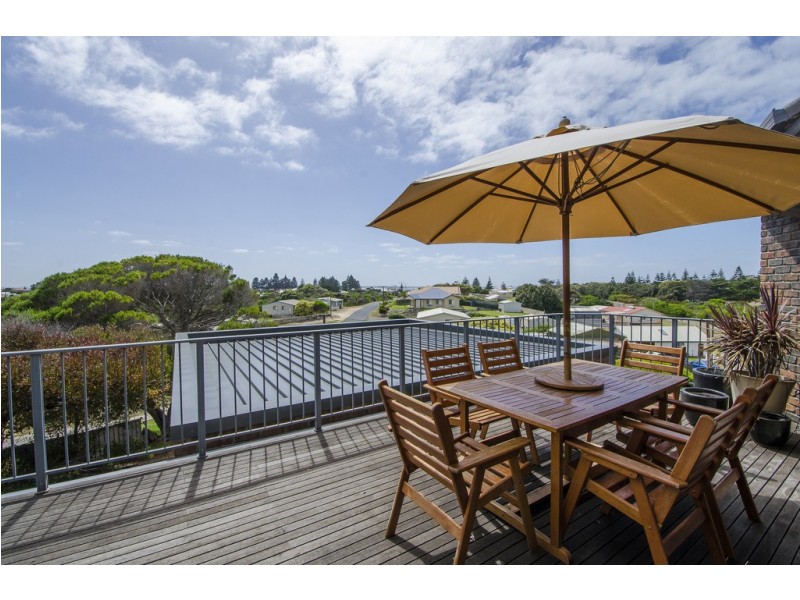 2 Fifth Street, Beachport SA 5280