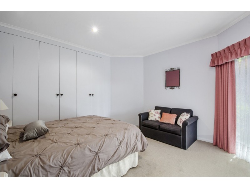 2 Fifth Street, Beachport SA 5280