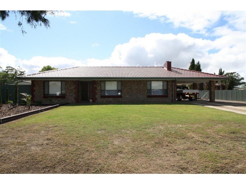 8 Willow Avenue, Lucindale SA 5272