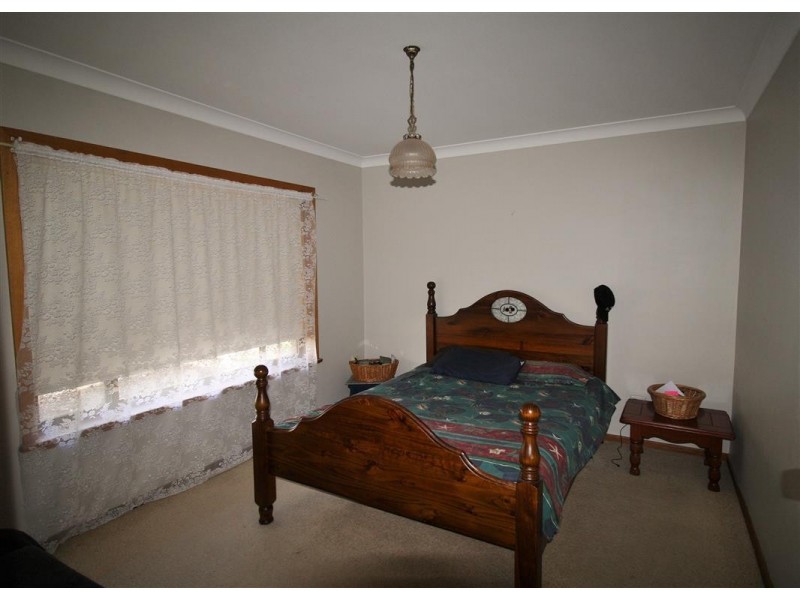 8 Willow Avenue, Lucindale SA 5272