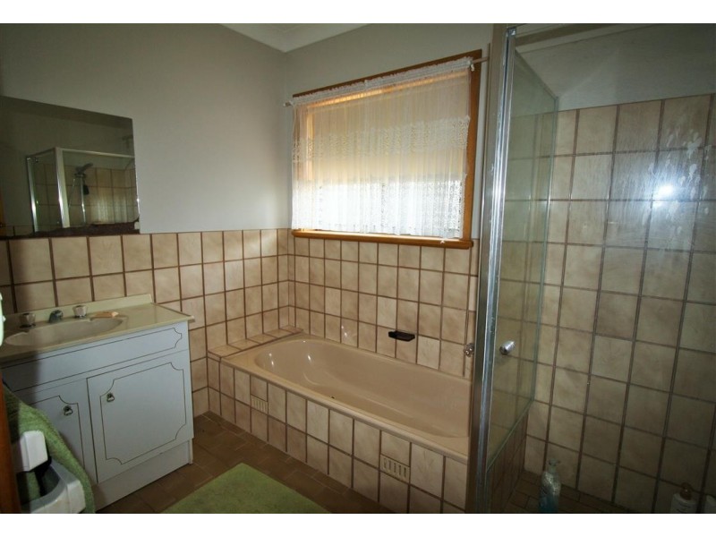 8 Willow Avenue, Lucindale SA 5272