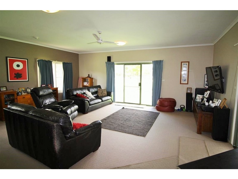 102 Haynes Edwards Road, Naracoorte SA 5271