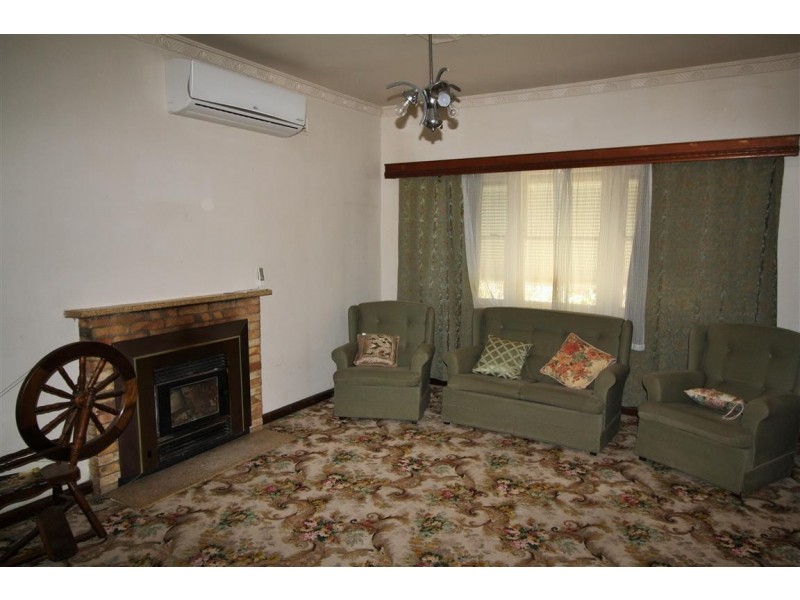 14 Townsend Street, Apsley VIC 3319