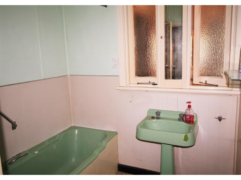 14 Townsend Street, Apsley VIC 3319