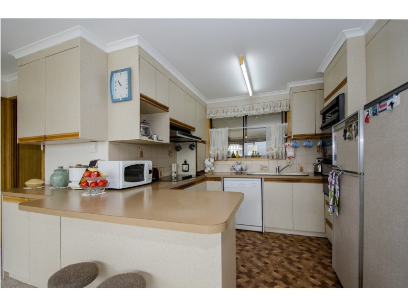 6 Cape Buffon Drive, Southend SA 5280