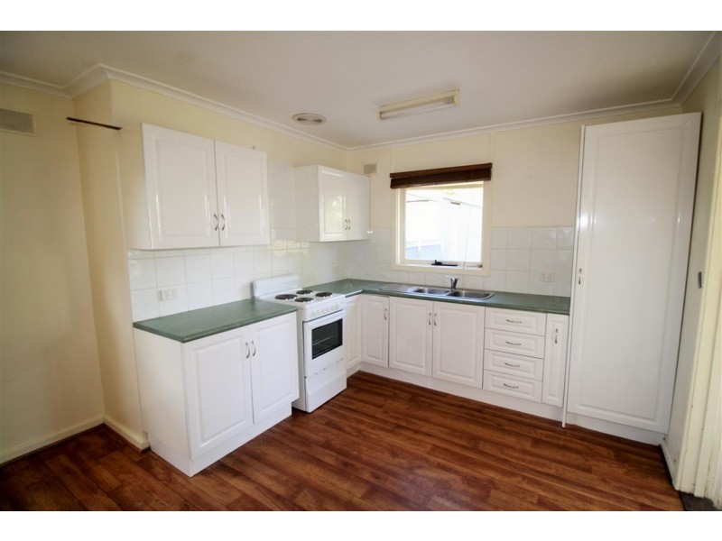 46 Memorial Drive, Naracoorte SA 5271