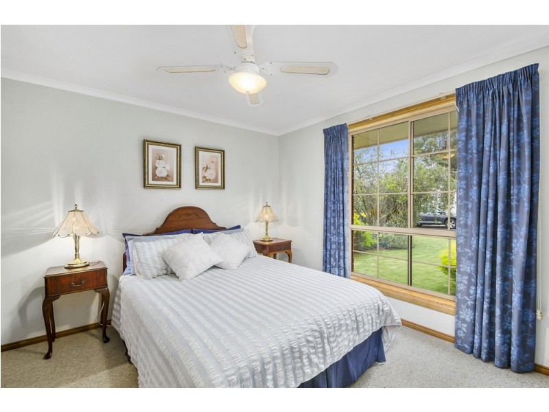 18 Fordham Ave, Naracoorte SA 5271